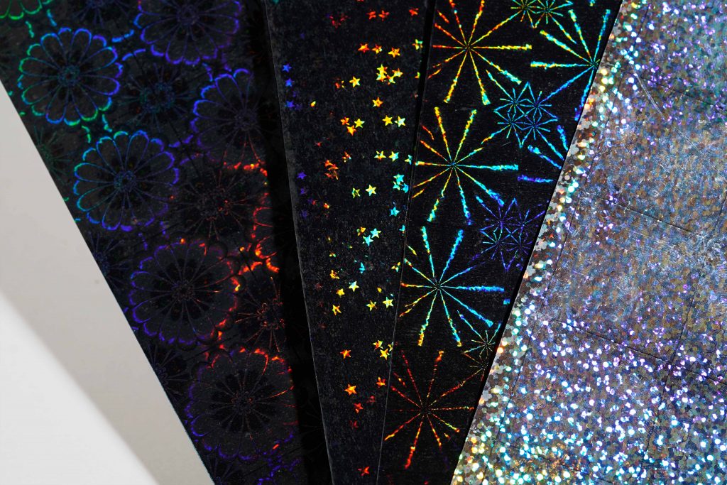 Laminated holographic BOPP
